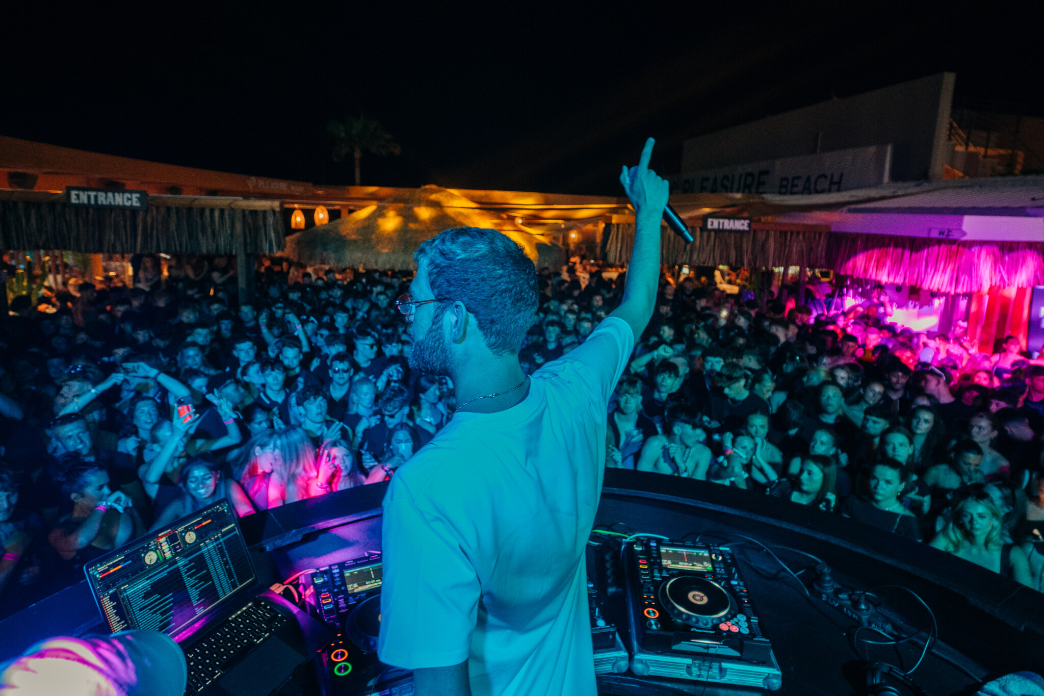 Agenda Beach Club Party Malia