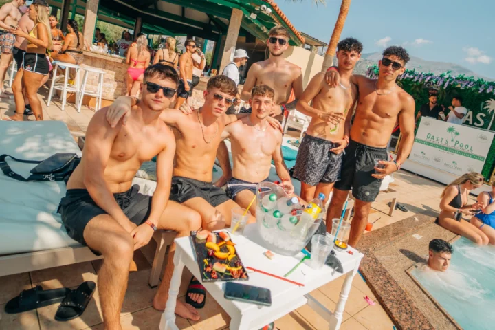 oasis pool party malia