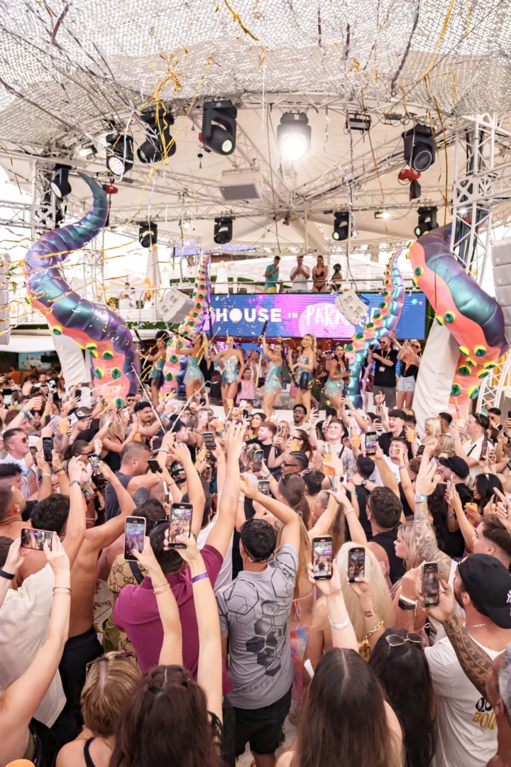 O Beach Ibiza House in Paradise Event