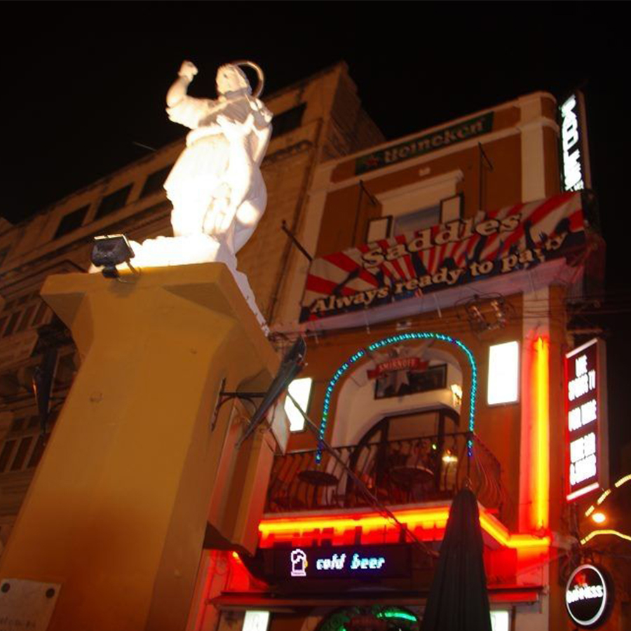 Saddles Malta